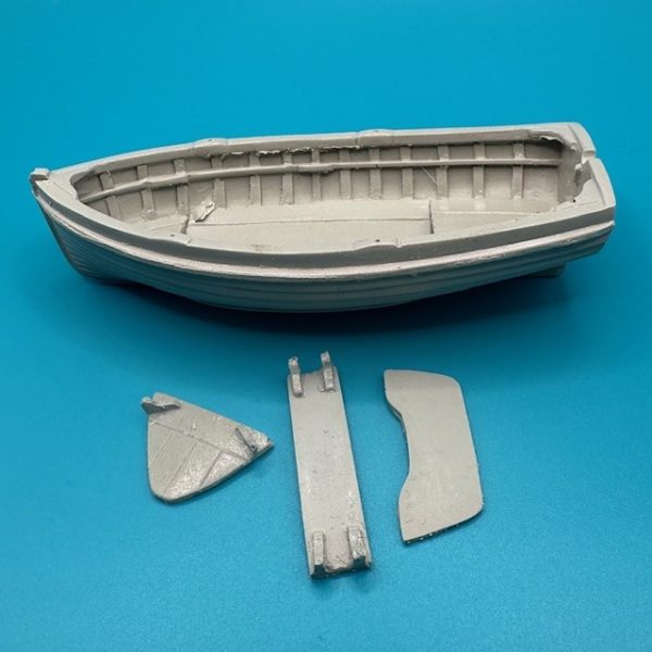 10.5ft Dinghy/Workboat Clinker Transom Stern 100mm 1:32 Scale