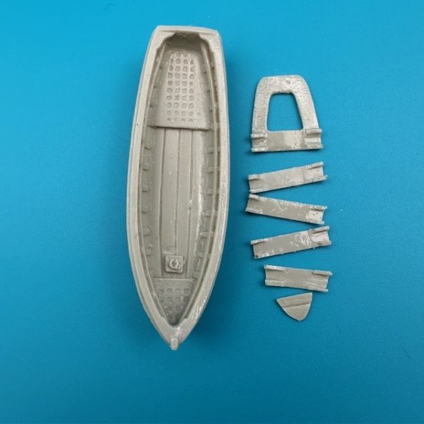 28ft Dinghy Clinker Transom Stern 60mm 1:144 Scale